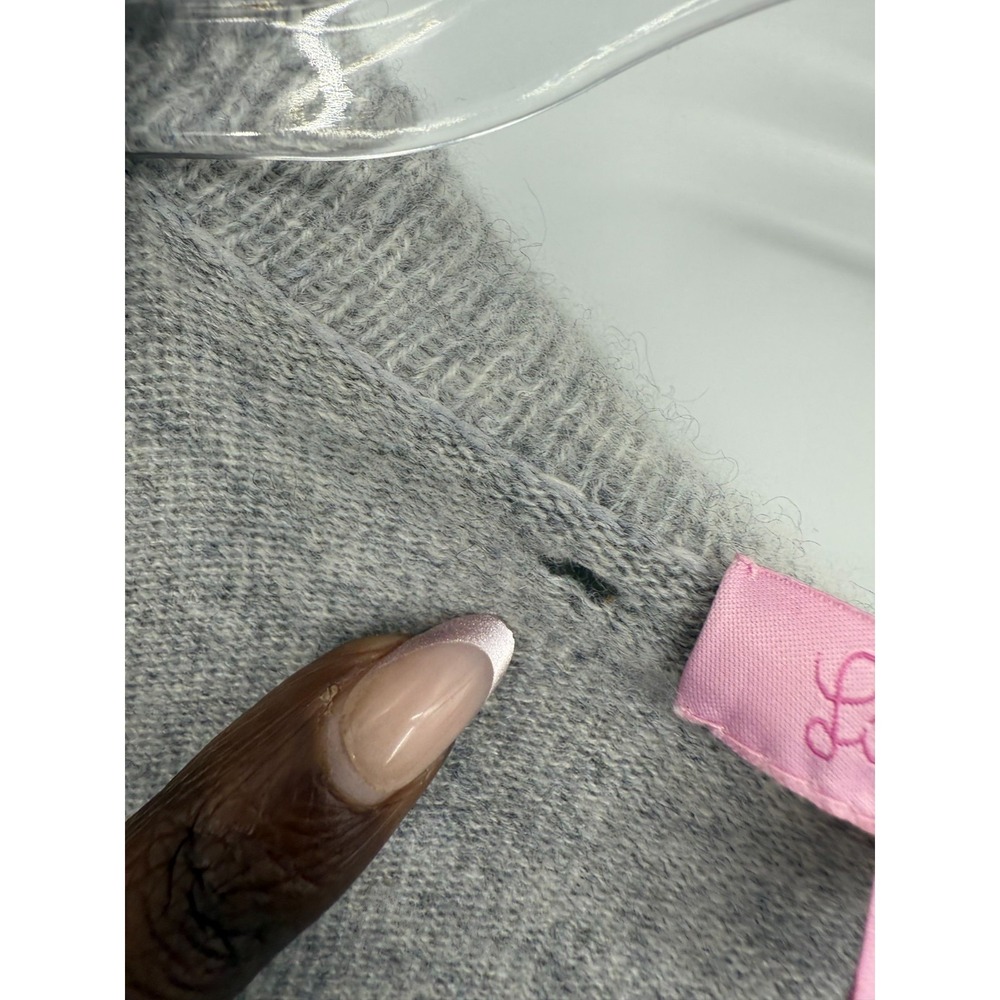 Lilly Pulitzer Cardigan Sweater Size M Gray 100% Cashmere Quiet‎ Luxury Comfort - Picture 3 of 10